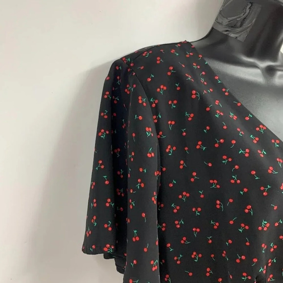 Ellison Women's Cherry Patterned V Neck Sheath Dress Size‎ M - Picture 4 of 13